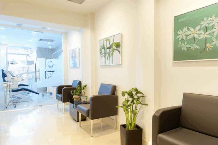 Finding Your Best Smile A Simple Guide to Choosing the Top Dental Clinic in Singapore